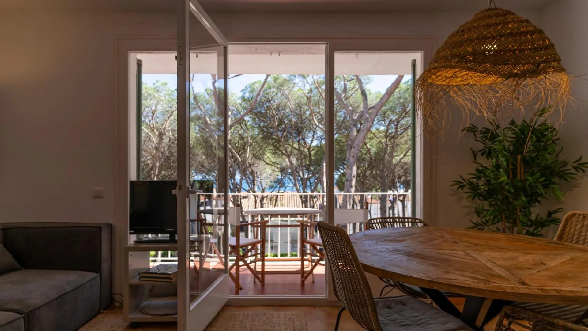 Apartamentos Casa Marea Calella Palafrugell Con Parking Calella De Palafrugell